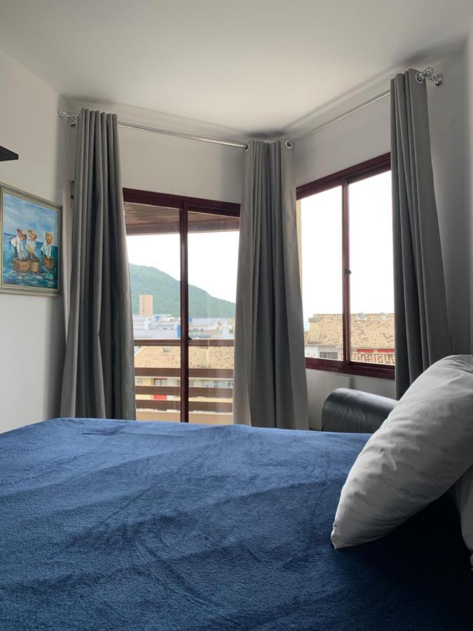 Apartamento Com Vista Do Mar Em Residencial Com Piscina Florianopolis Luaran gambar
