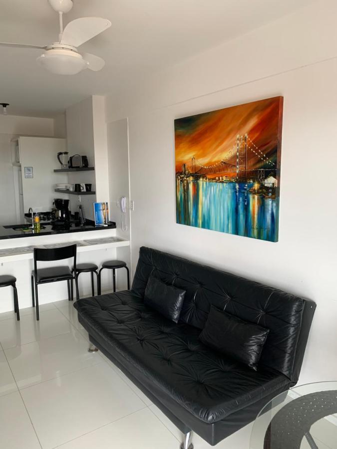 Apartamento Com Vista Do Mar Em Residencial Com Piscina Apartment Florianopolis Luaran gambar